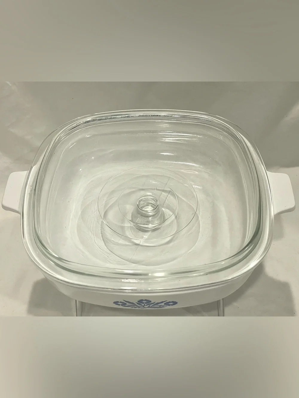 EUC CorningWare “Blue Cornflower” Classic 9” x 9” Covered Casserole Baking Dish